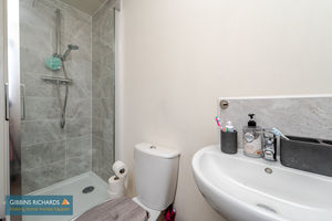 En-Suite- click for photo gallery